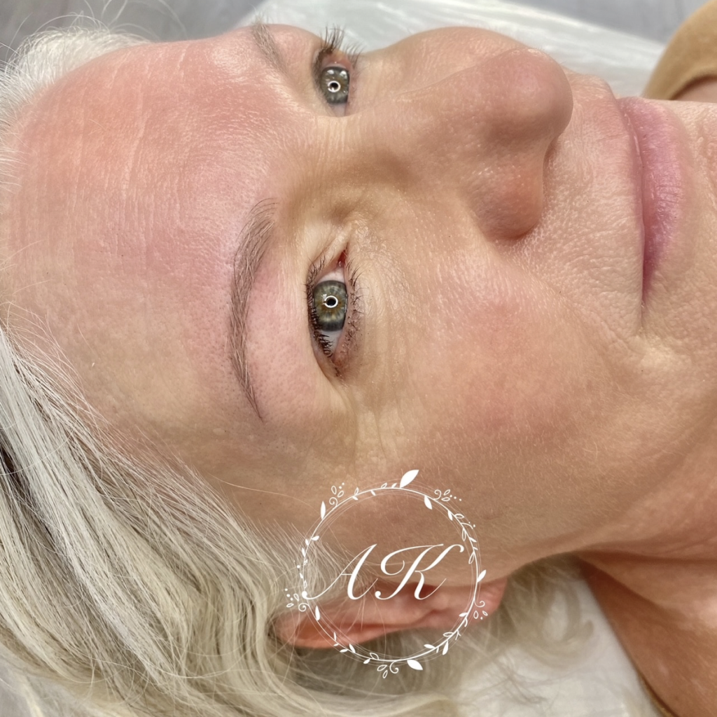 Microblading on mature skin